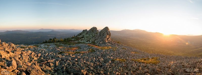 ЗАстывшие каменные волны, на склонах хребта Кумардак 