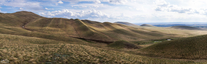 Волны хребта Карамурунтау