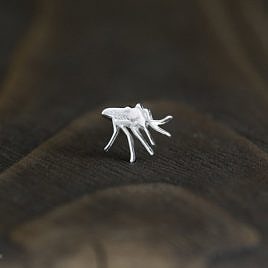 Серьга "Комар"