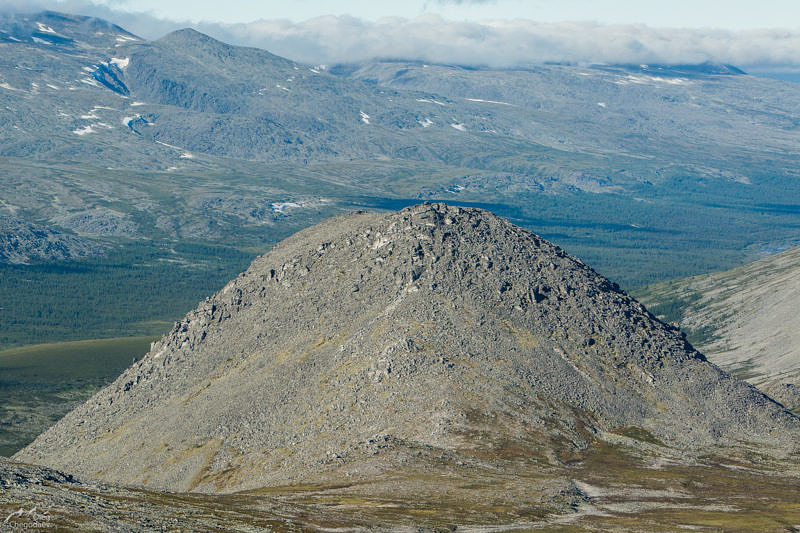 Гора Еркусей, вид с юга 