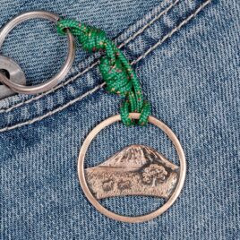 Бронзовый брелок «Торатау»