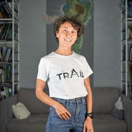 Футболка «TRAIL» (унисекс белая)
